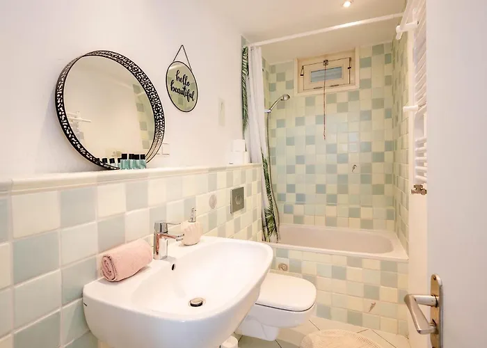 Amsterdam 1, Private Garden *