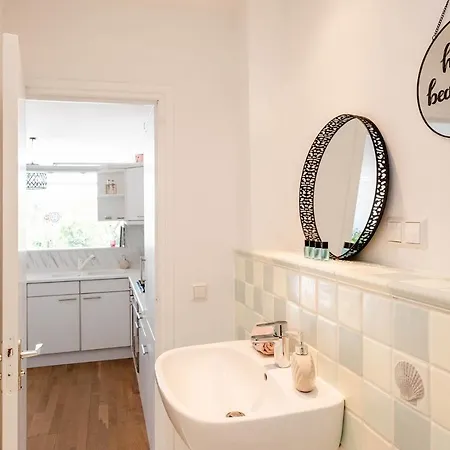 Amsterdam 1, Private Garden *